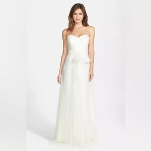 Strapless Sweetheart White Tulle Maxi Dress